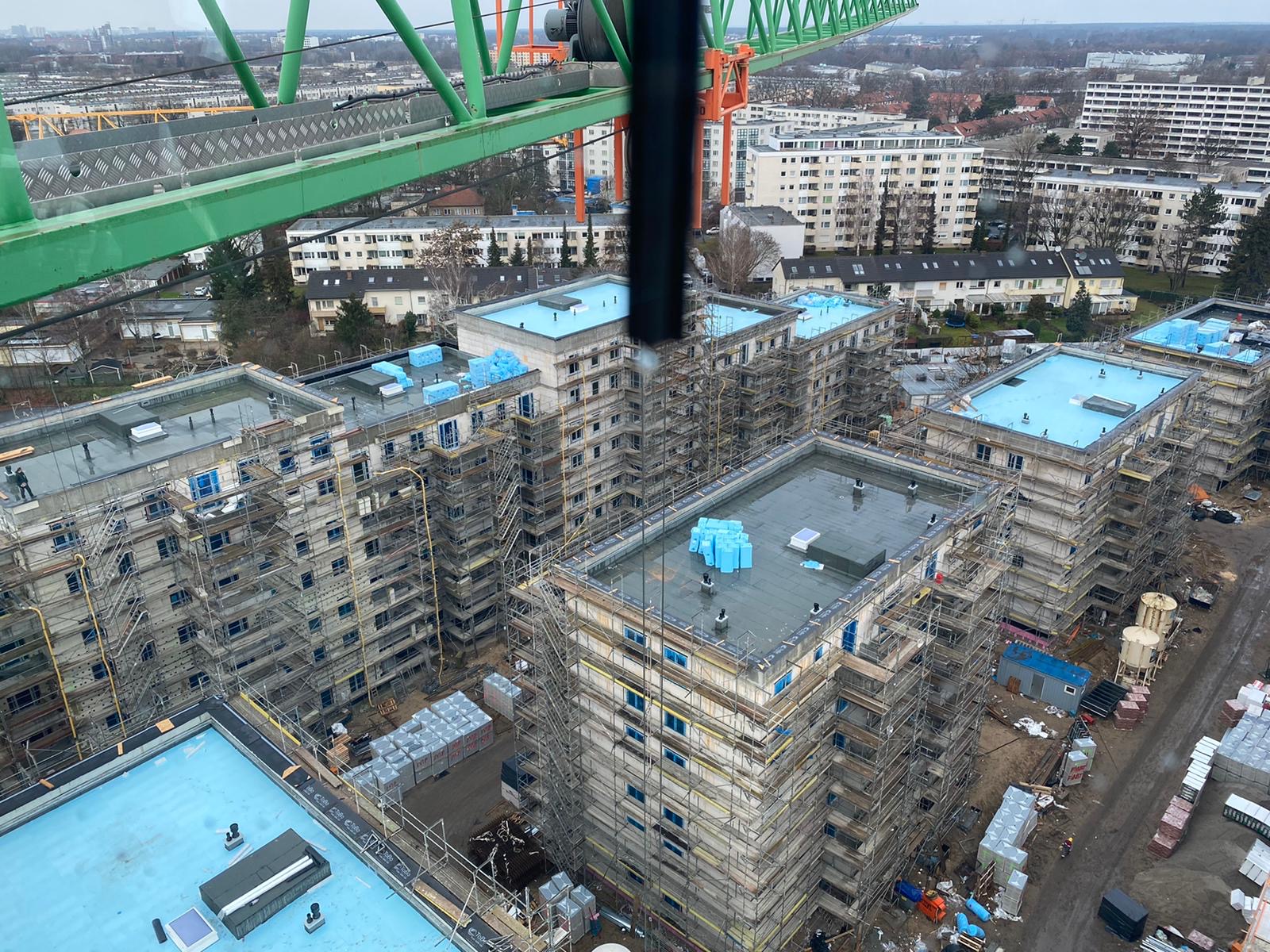 Dachdecker Berlin - Steildach, Flachdach, Gründach - Reparatur, Sanierung, Wartung